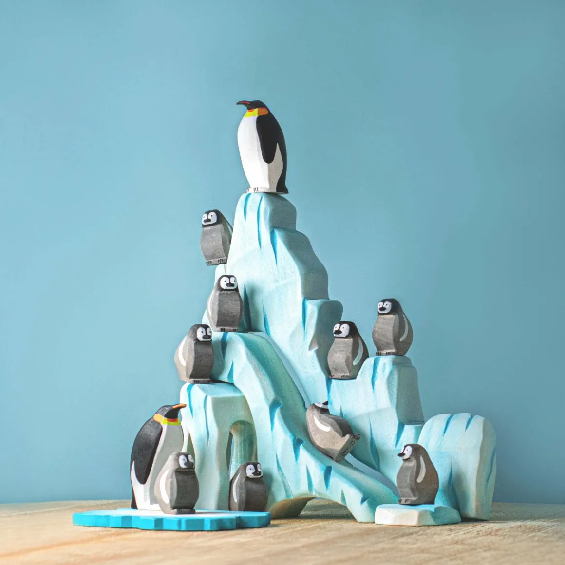 BumbuToys Emperor Penguin Male Discount