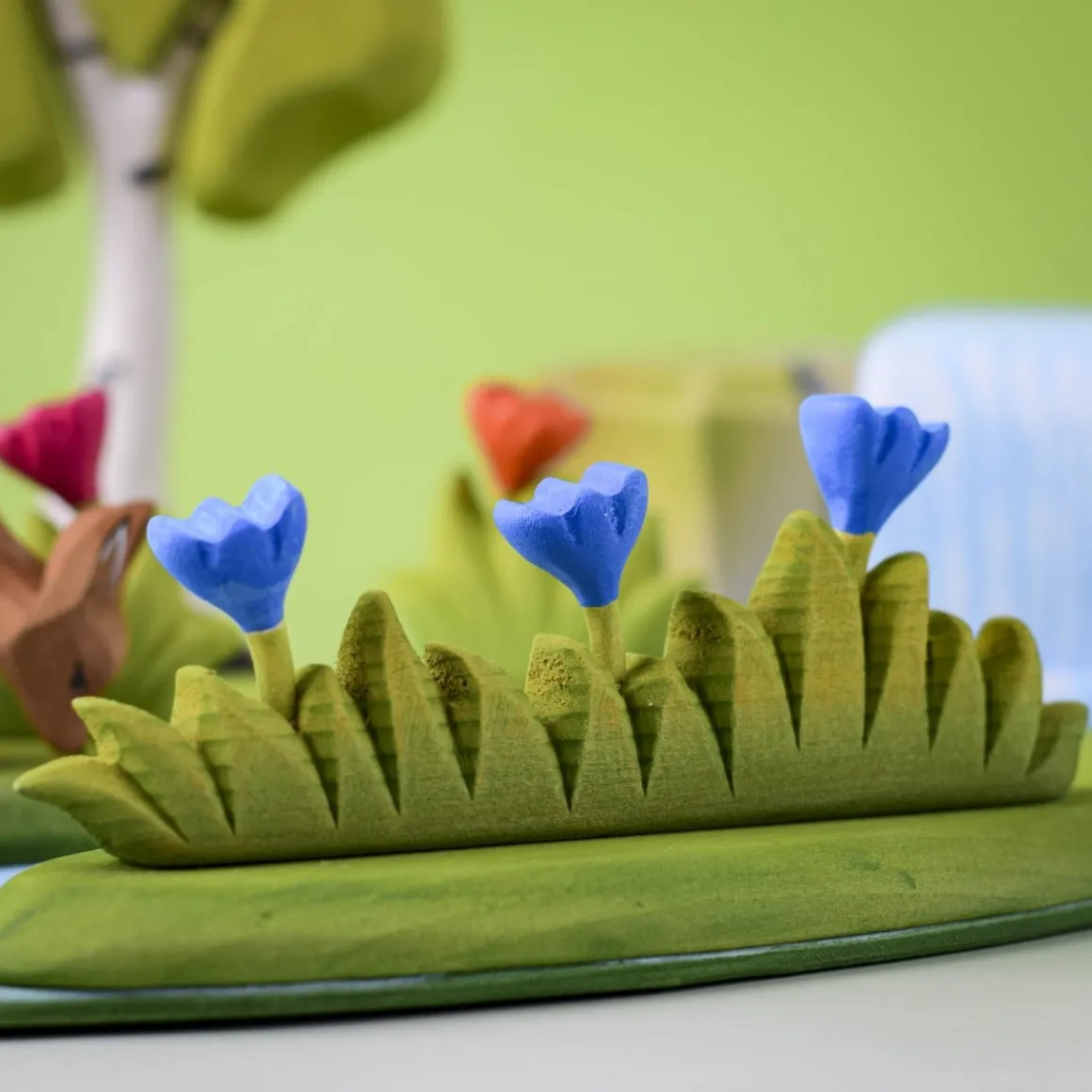 BumbuToys Grass with Blue Flowers Large Outlet