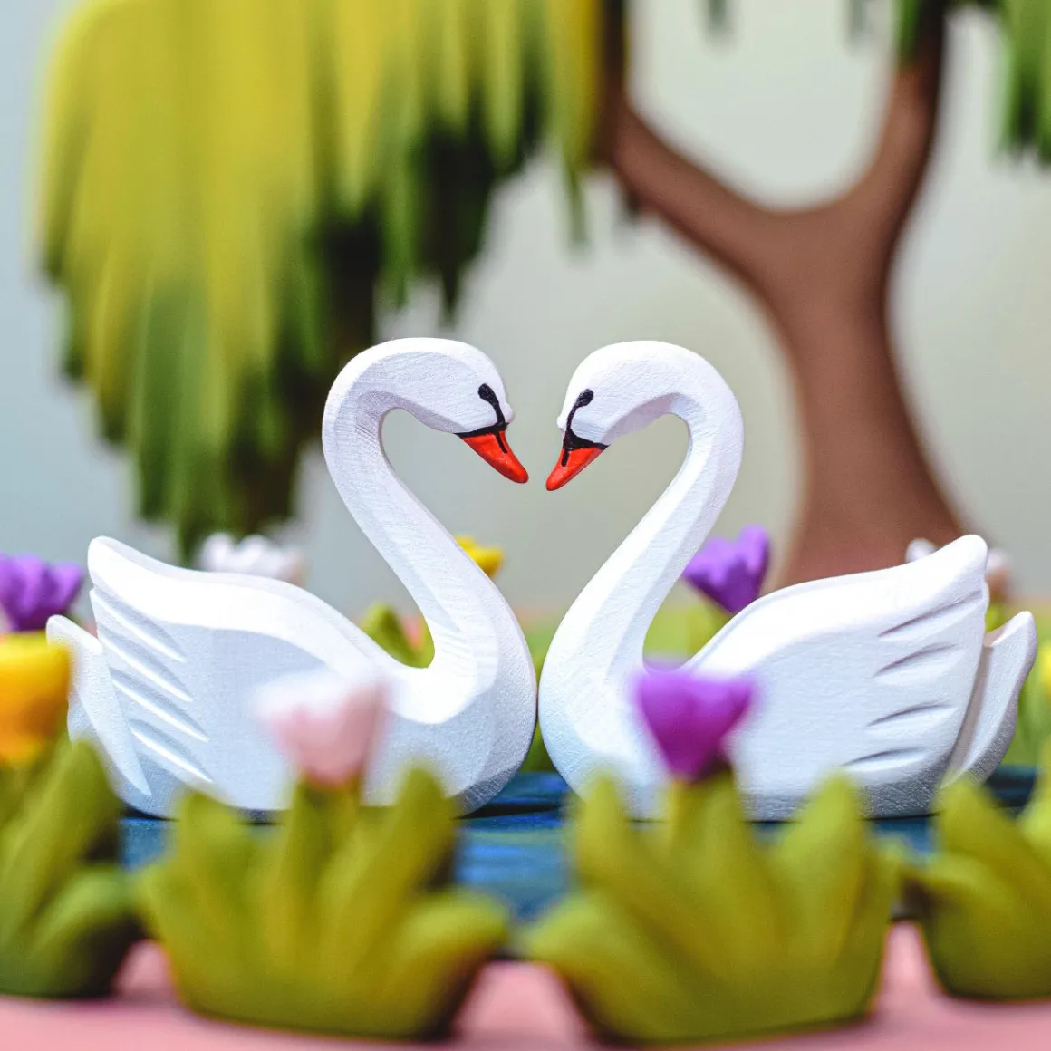 BumbuToys Heart Lake and Swans SET Fashion