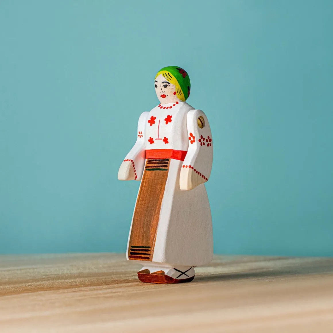 BumbuToys Peasant Woman Discount