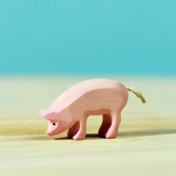 BumbuToys Piglet Eating Outlet