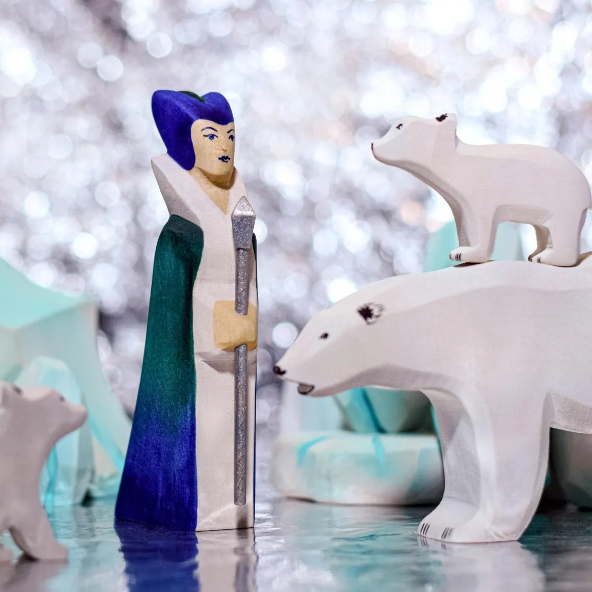 BumbuToys Polar Bear Hot