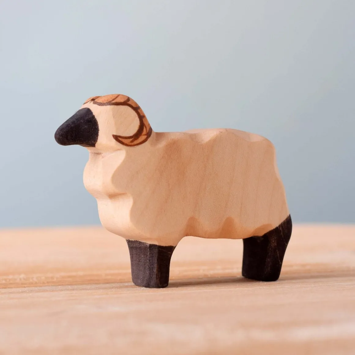 BumbuToys Ram Standing Best