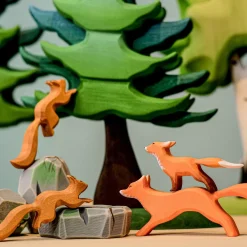 BumbuToys Squirrel Running Fashion