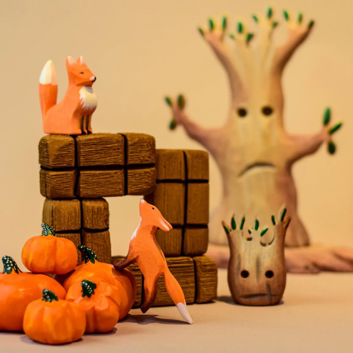 BumbuToys Straw Bales & Pumpkins SET Sale