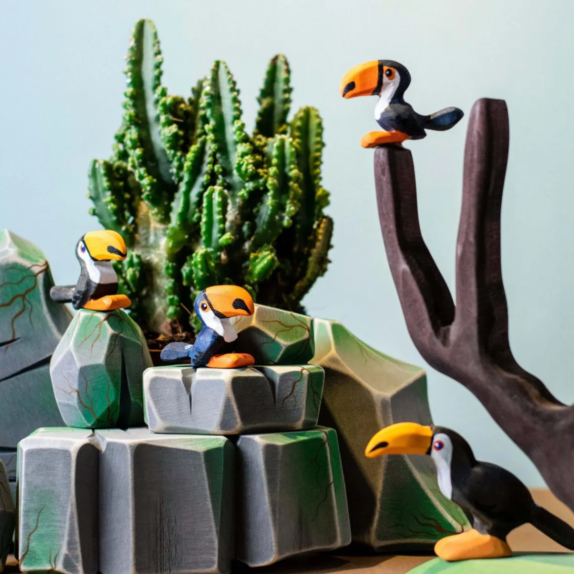 BumbuToys Toucan Family SET Clearance