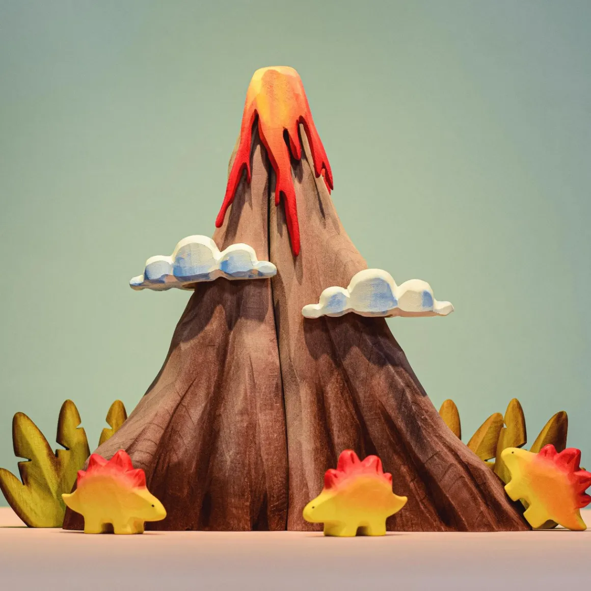 BumbuToys Volcano, Lava and Clouds Best